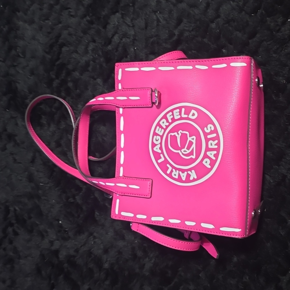 💗Barbie Pink Crossbody 💗